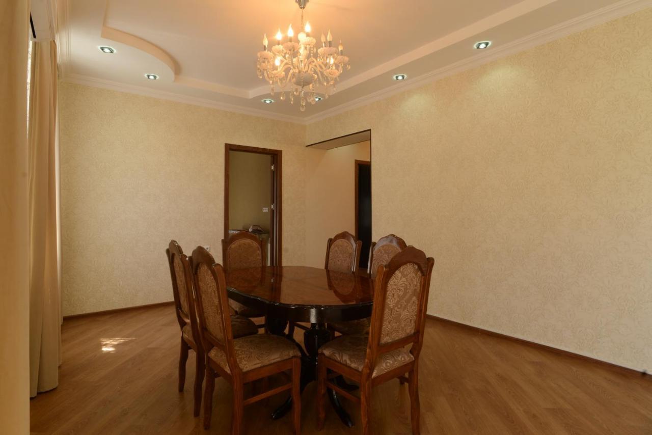 Old Tbilisi Apartment Exterior photo