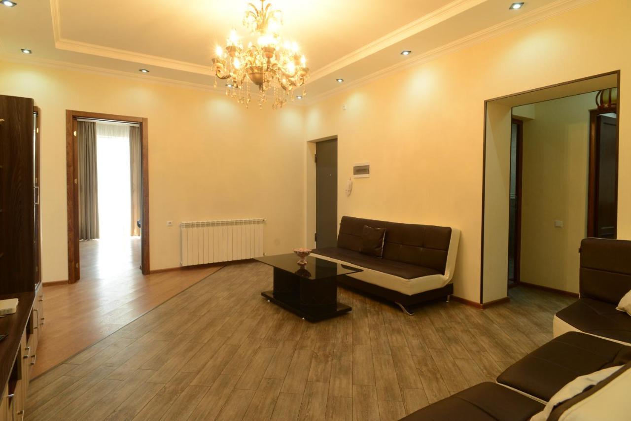 Old Tbilisi Apartment Exterior photo