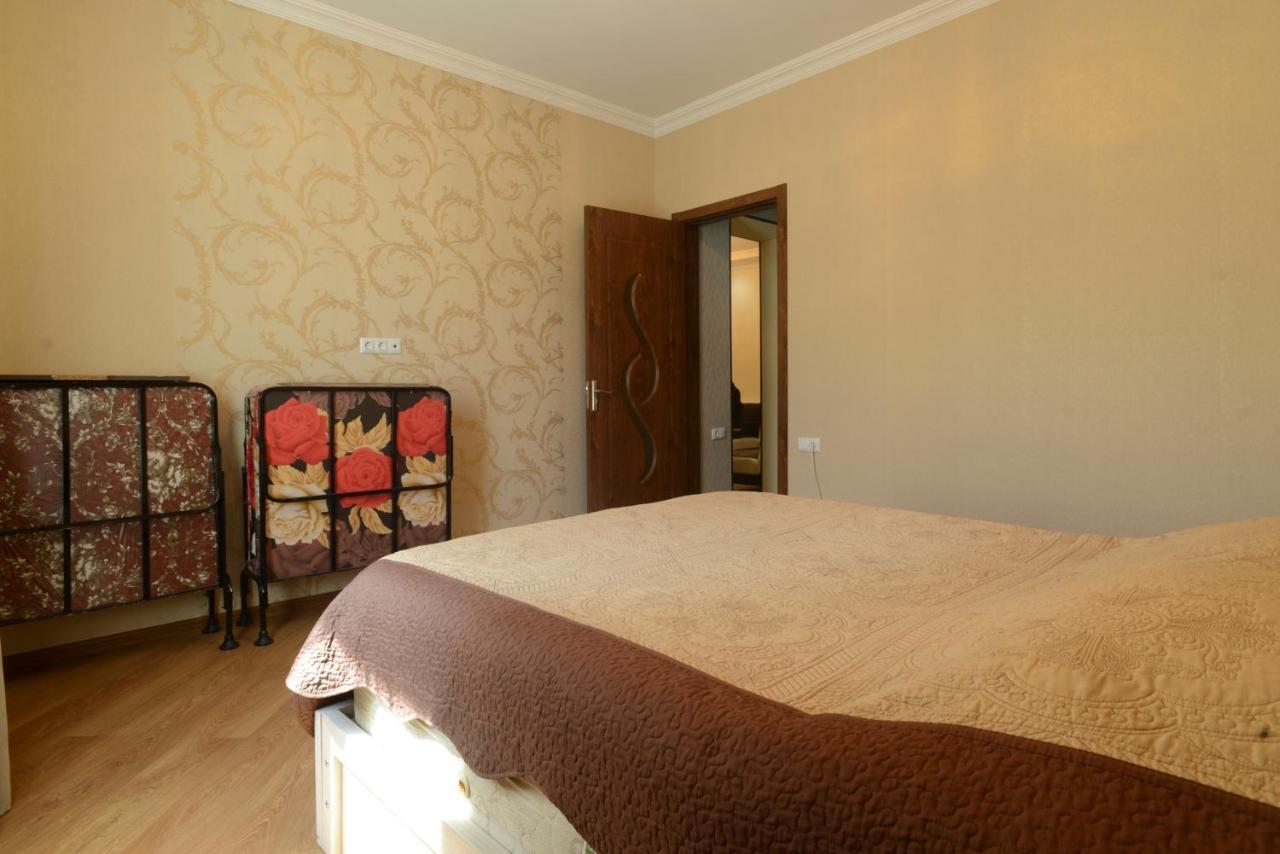 Old Tbilisi Apartment Exterior photo
